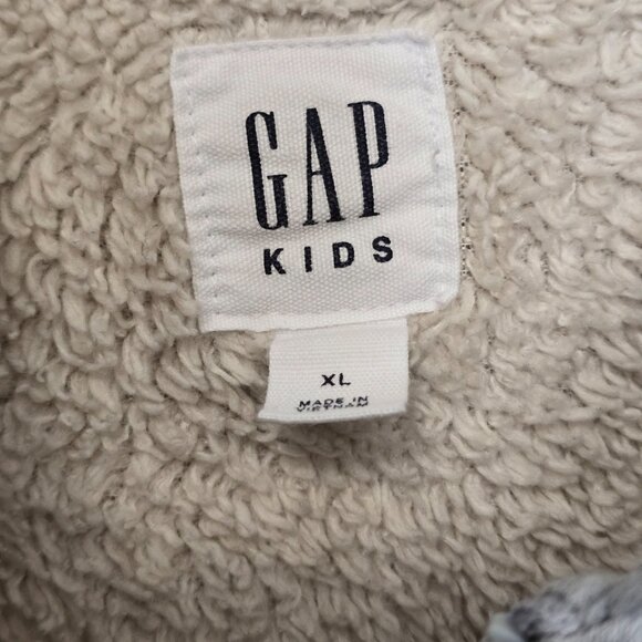 Gap Youth Sweatshirt with‎ Hoodie - Picture 3 of 4